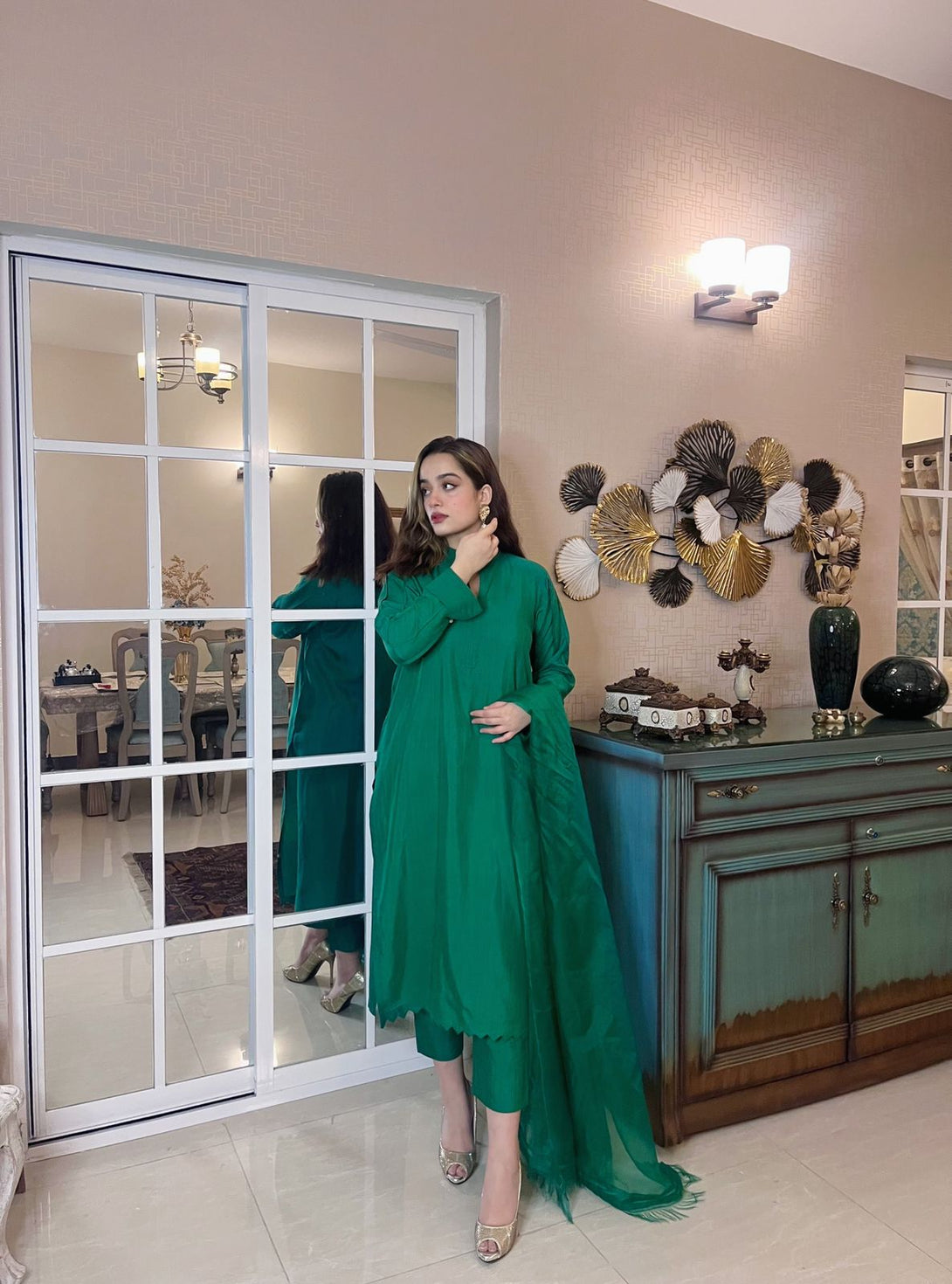 Pakistani brand delivering to Uk
Best online women clothing brand in Pakistan
New Collection
Green Love 
Three pc 
Organza duppta
Manahils 
Online Pakistani brand delivering to Uk 